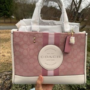 Coach factory